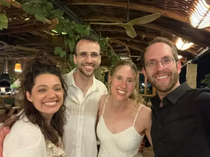 review gallery square