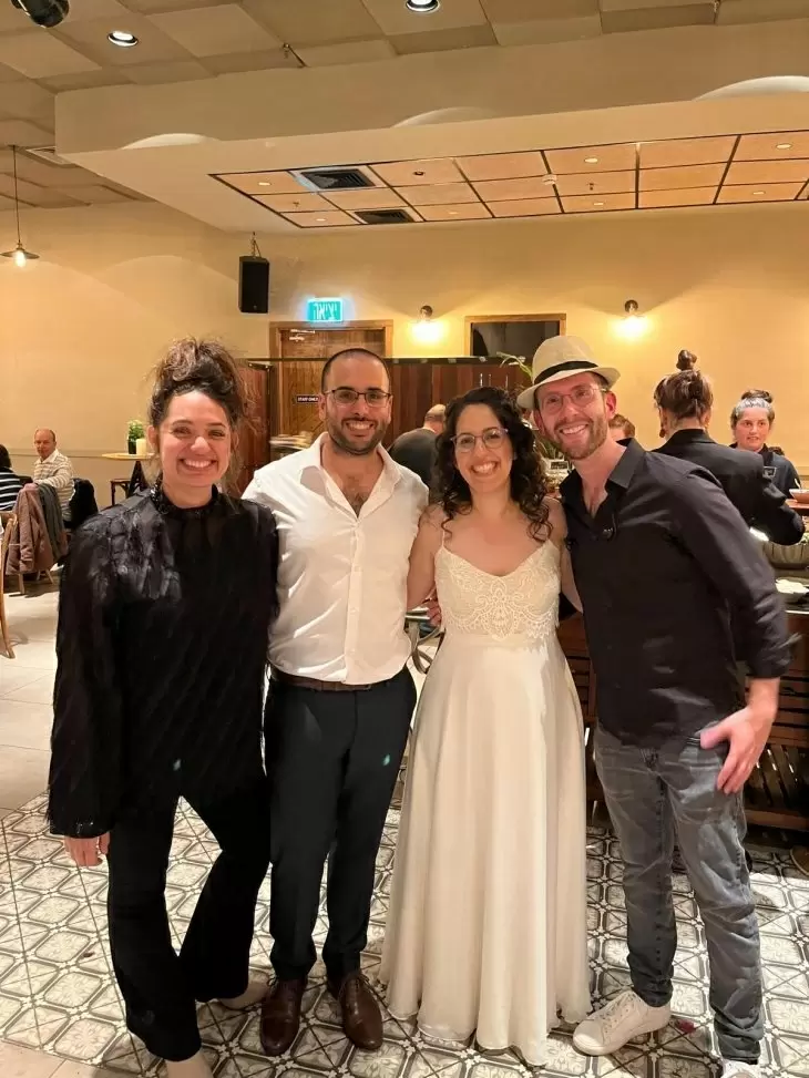 review gallery square