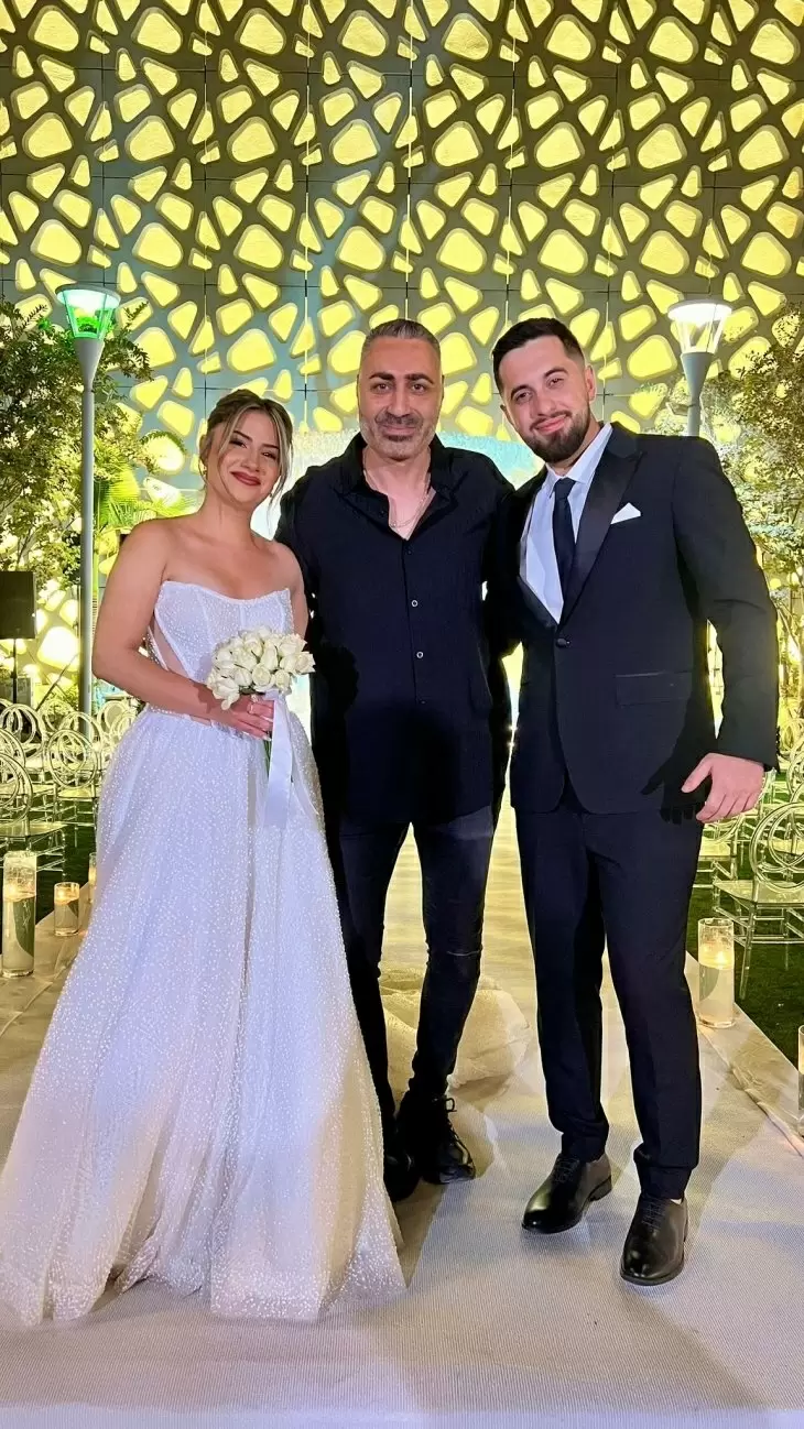 review gallery square