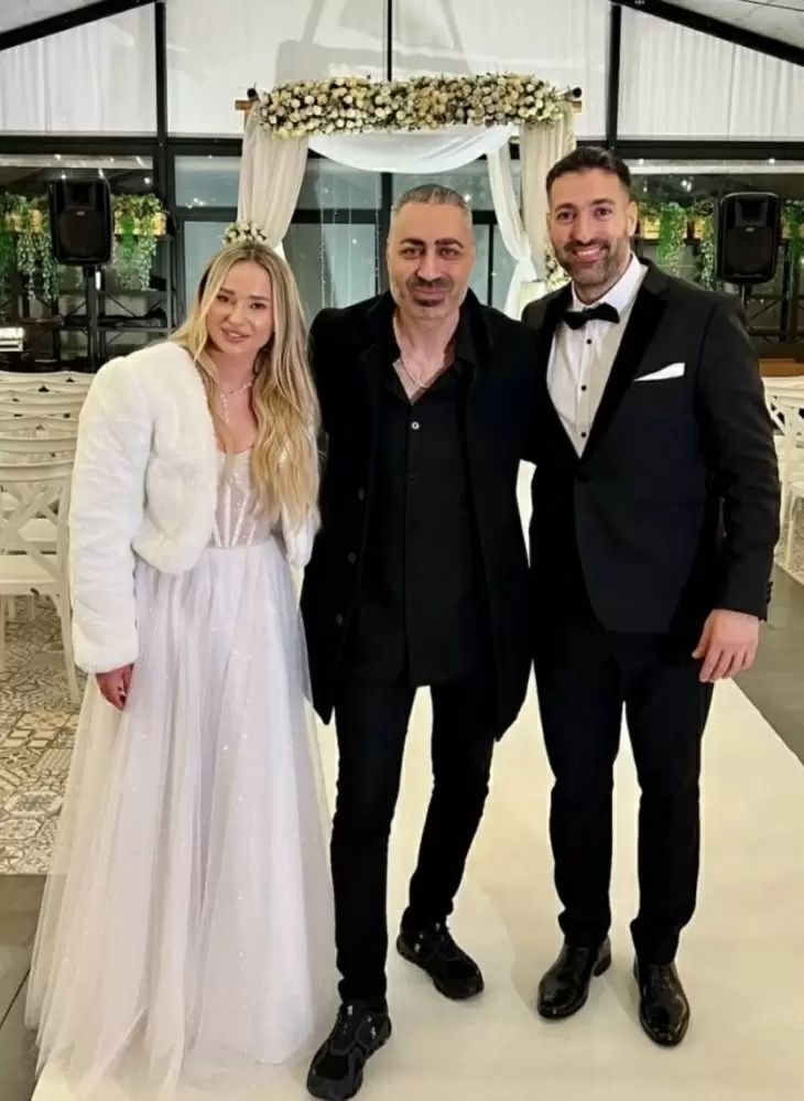 review gallery square