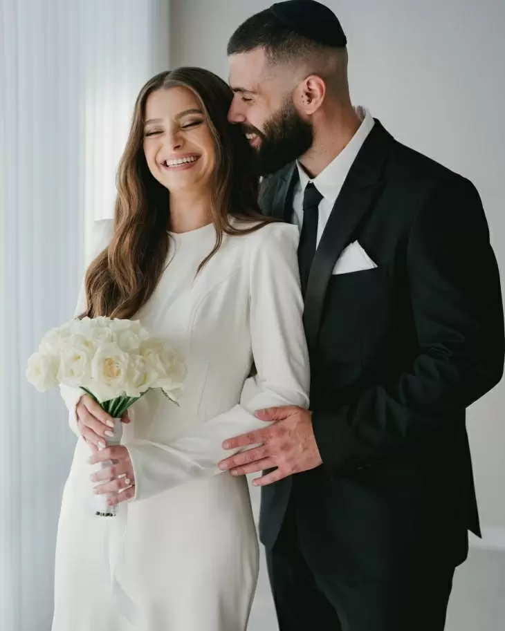 review gallery square