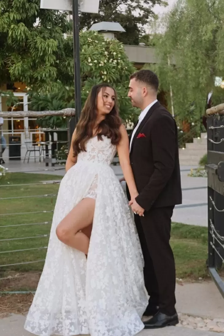 review gallery square