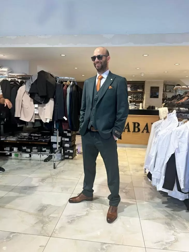 review gallery square