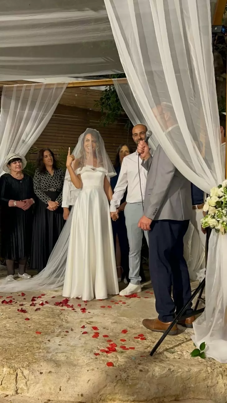 review gallery square