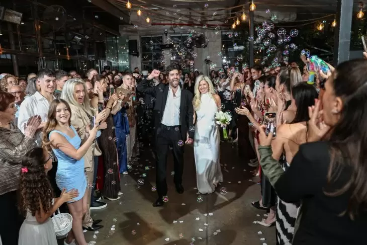 review gallery square