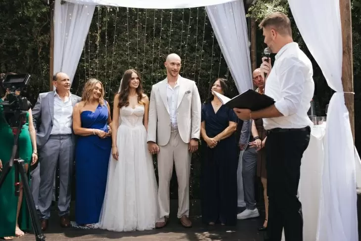 review gallery square