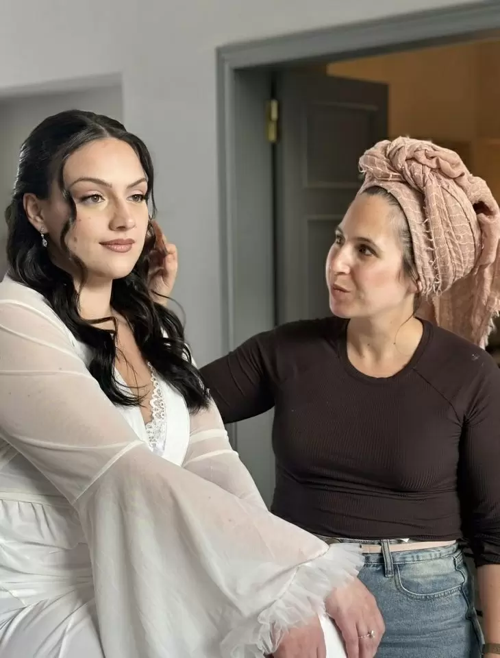 review gallery square