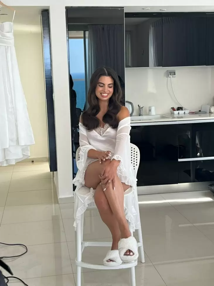 review gallery square