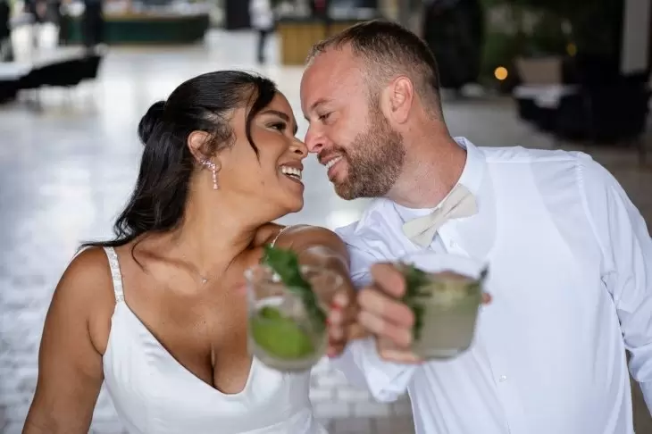 review gallery square