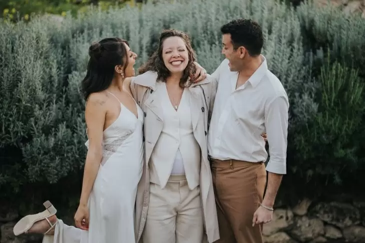 review gallery square