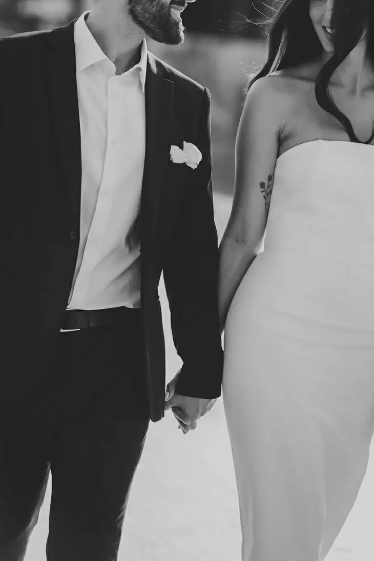 review gallery square