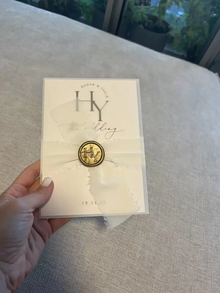 review gallery square