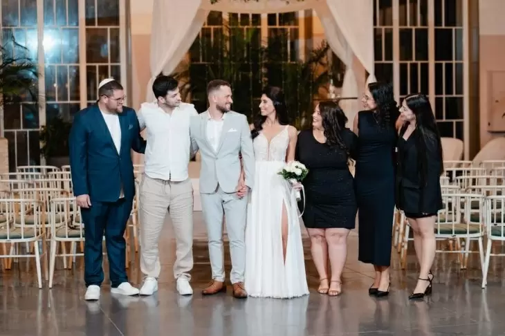 review gallery square