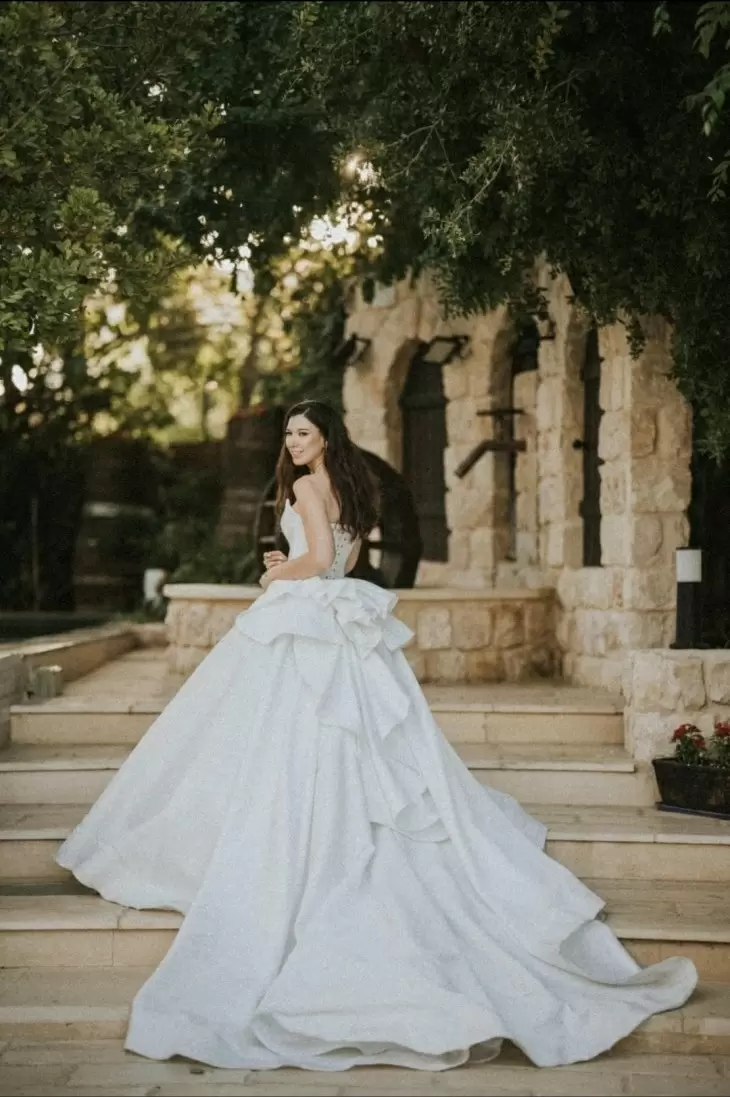 review gallery square