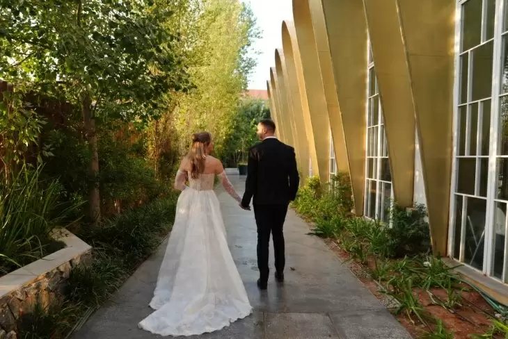 review gallery square