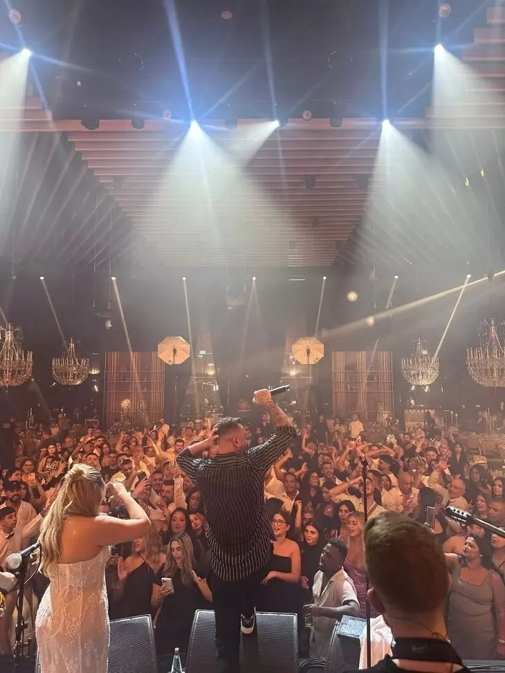 review gallery square