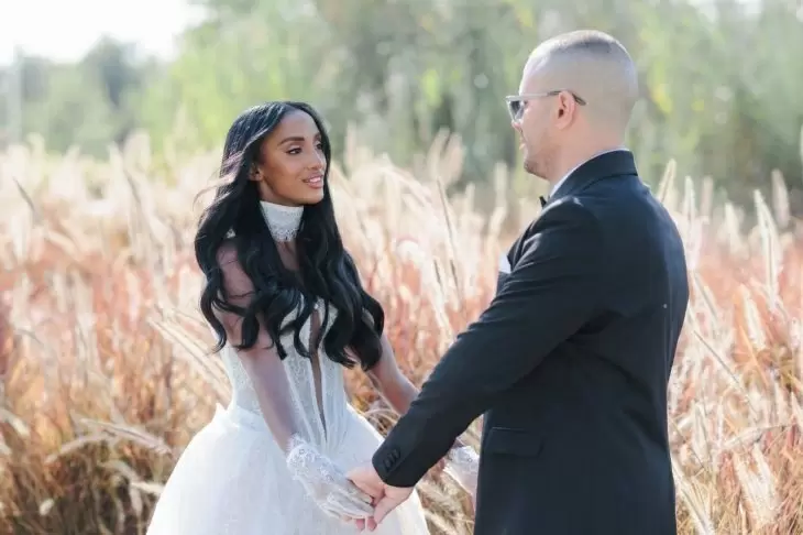 review gallery square