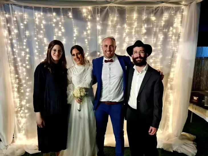 review gallery square