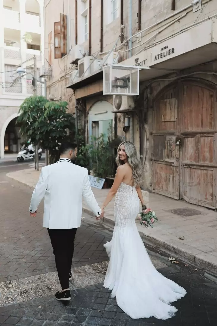 review gallery square