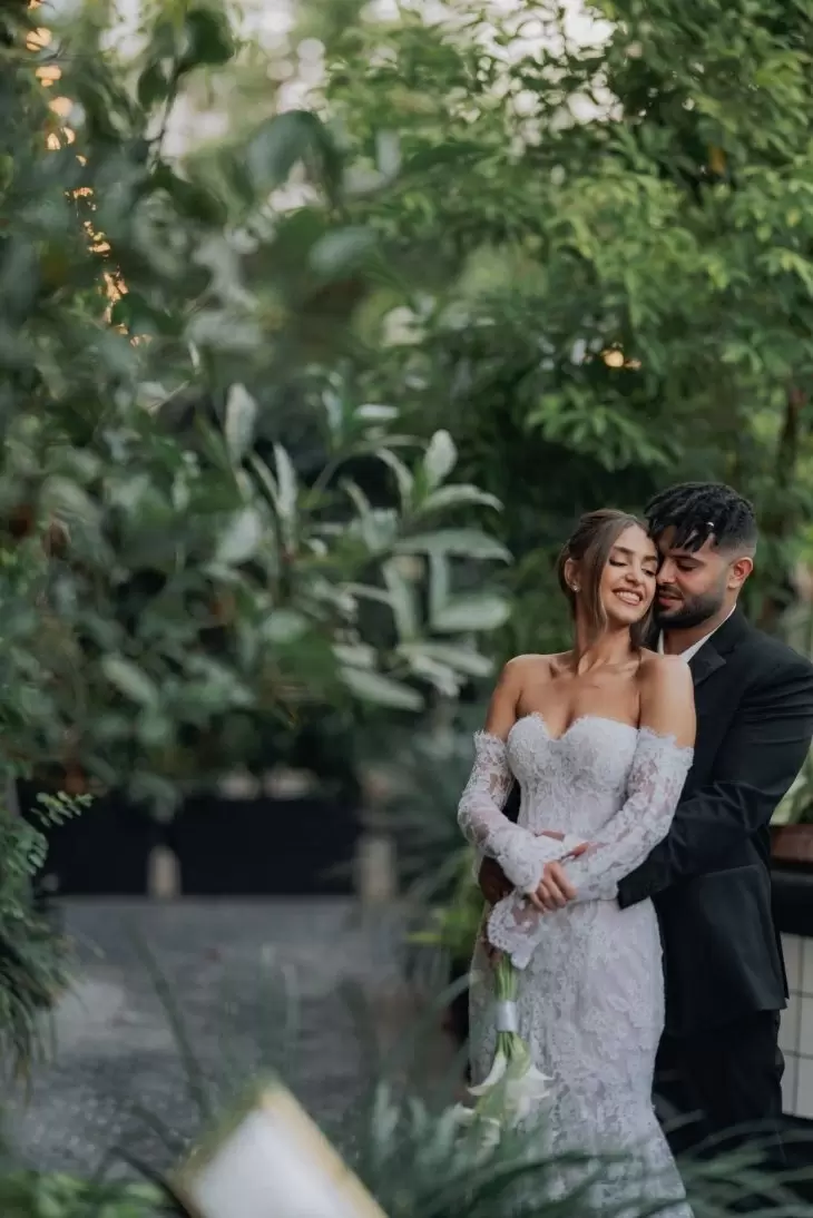 review gallery square