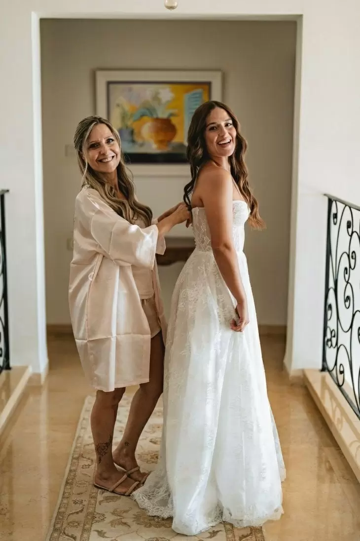 review gallery square