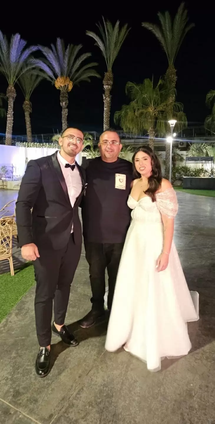 review gallery square