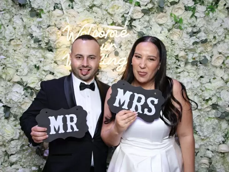 review gallery square