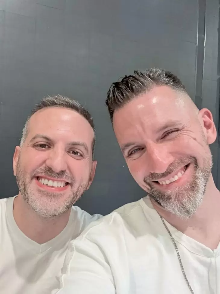 review gallery square