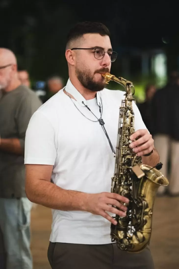 review gallery square