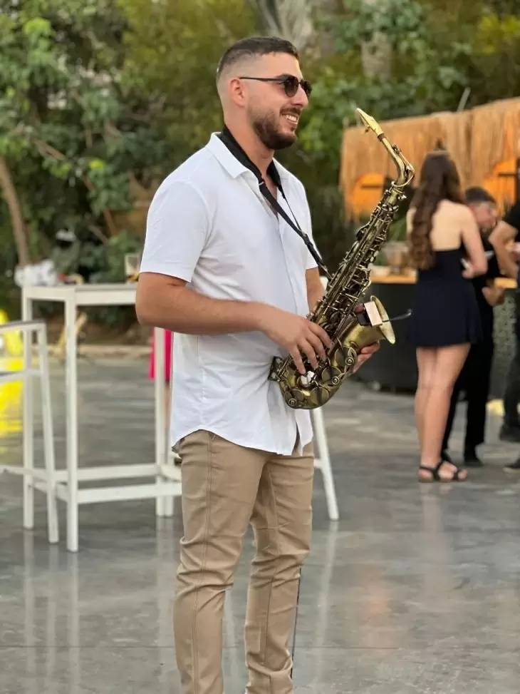 review gallery square