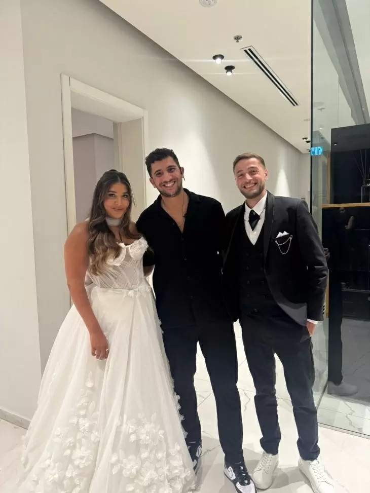 review gallery square