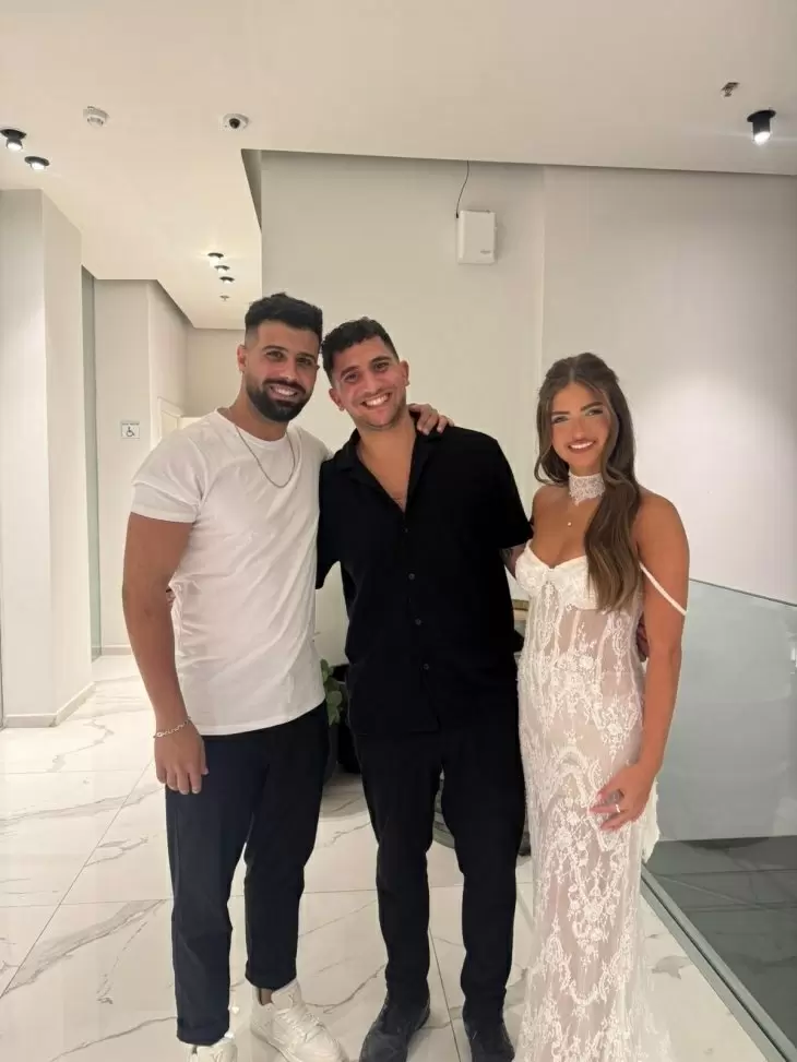 review gallery square