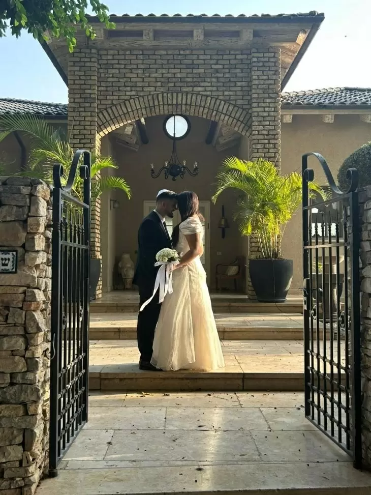 review gallery square