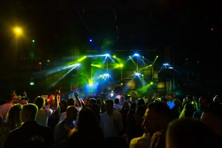 review gallery square