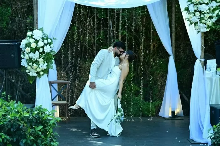 review gallery square