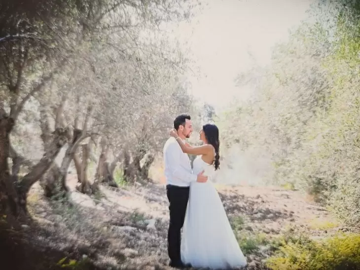 review gallery square