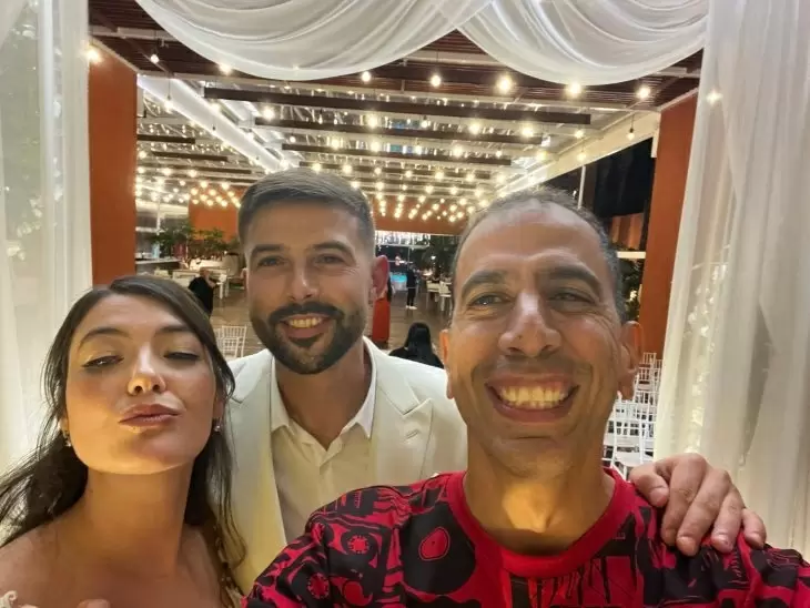 review gallery square