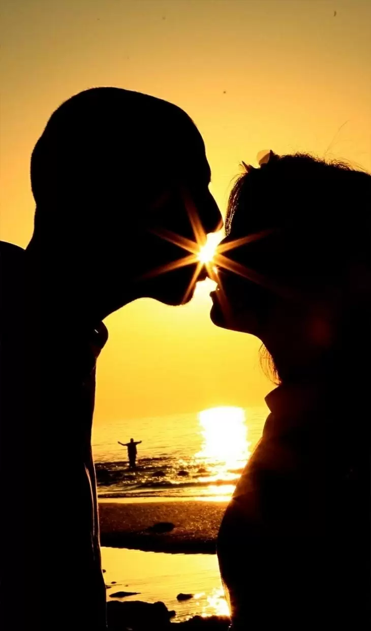 review gallery square