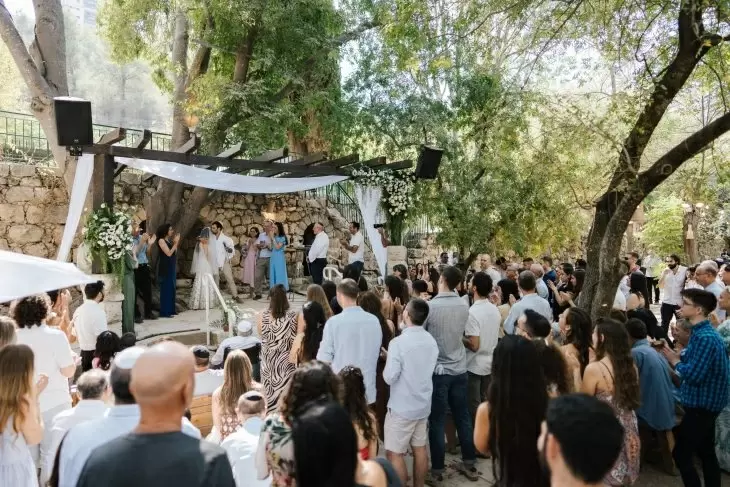 review gallery square