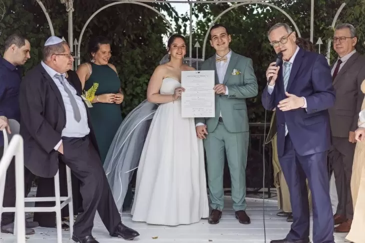 review gallery square