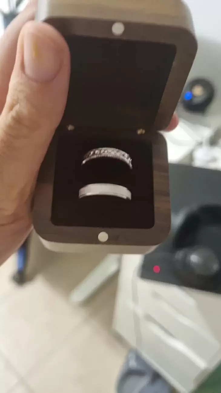 review gallery square