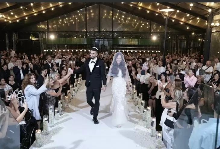 review gallery square