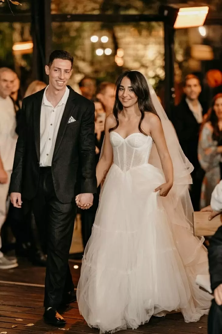 review gallery square