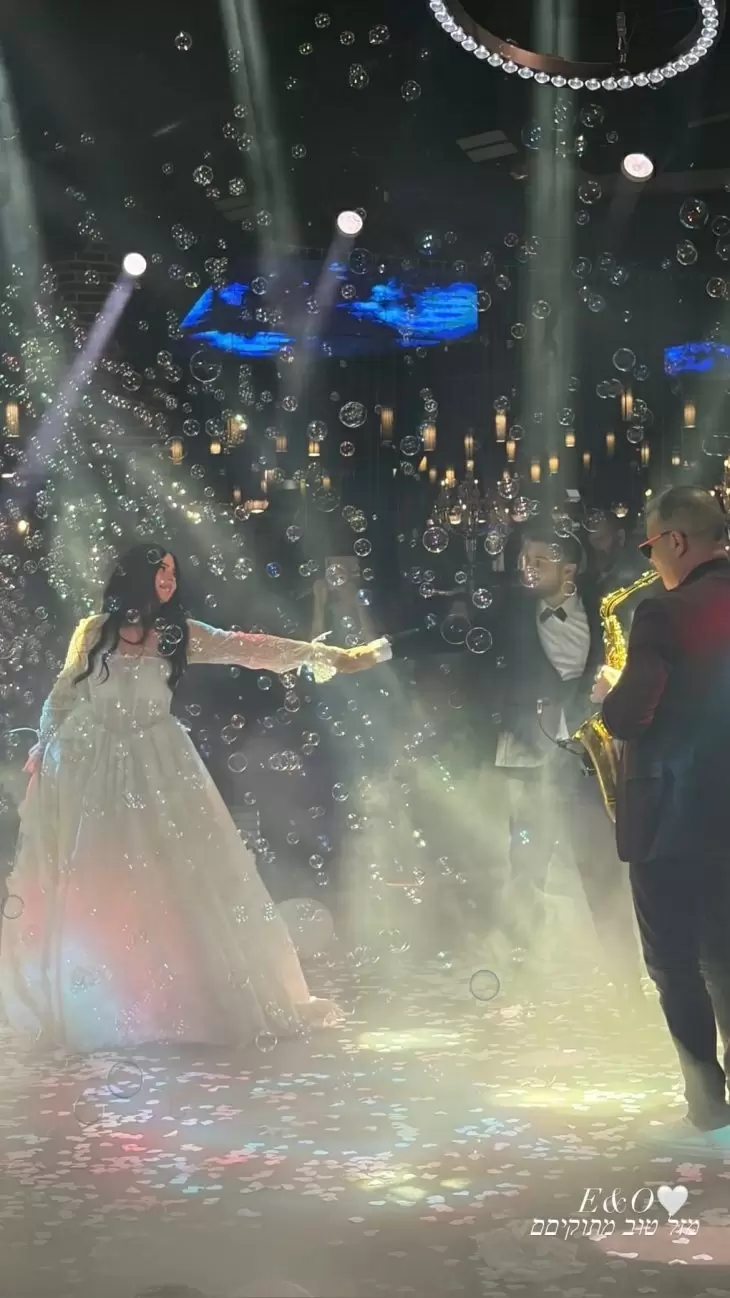 review gallery square