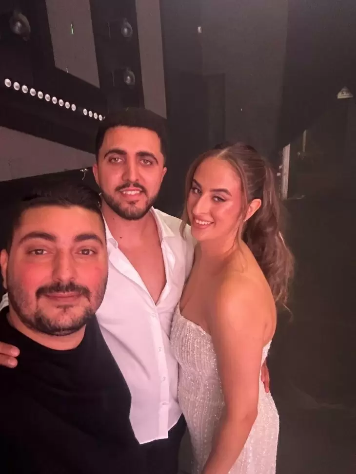 review gallery square