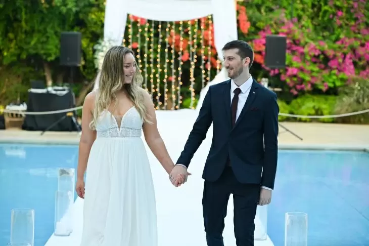 review gallery square