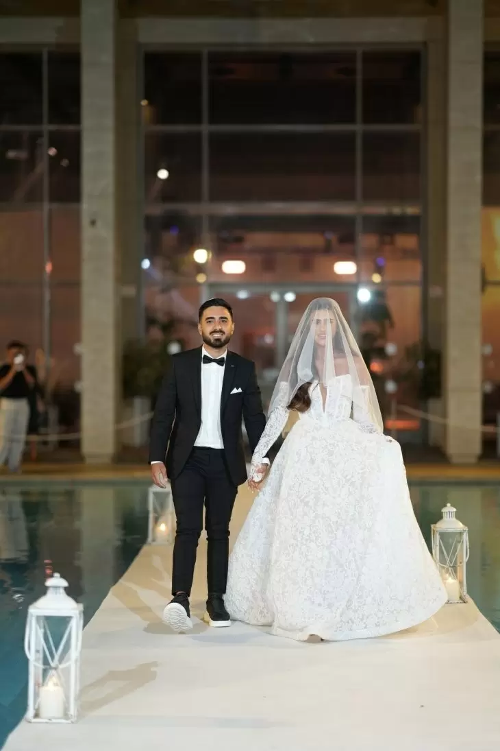 review gallery square