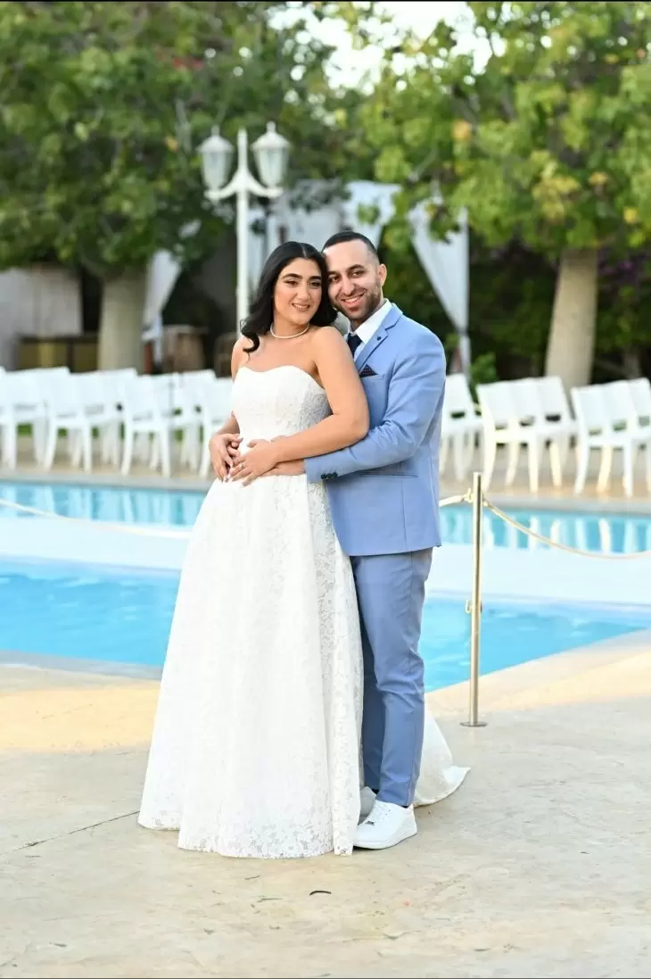 review gallery square