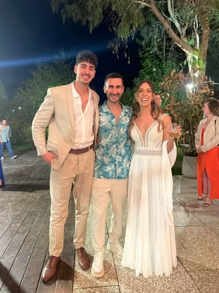 review gallery square