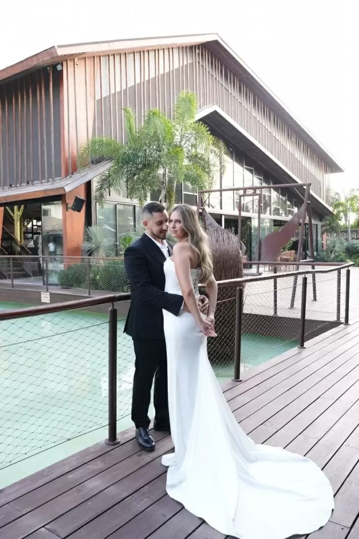 review gallery square